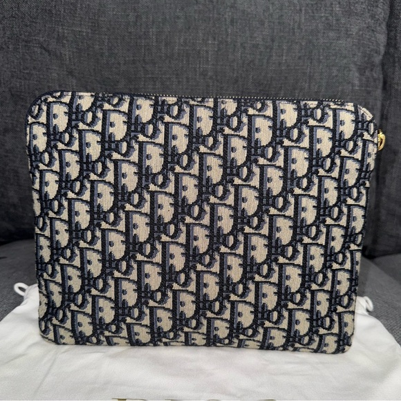 DIOR oblique zippy pouch - Picture 5 of 8